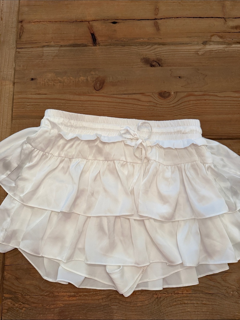Women's White Tiered Ruffle Skirt with Elastic Waist/Skort